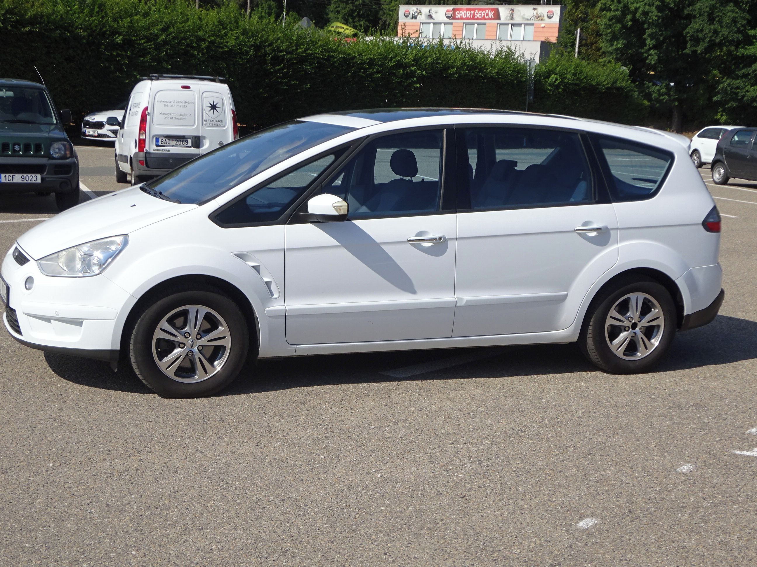Ford S-MAX, 2.0 TDCI (103 KW) 7 MÍST - fotka 3