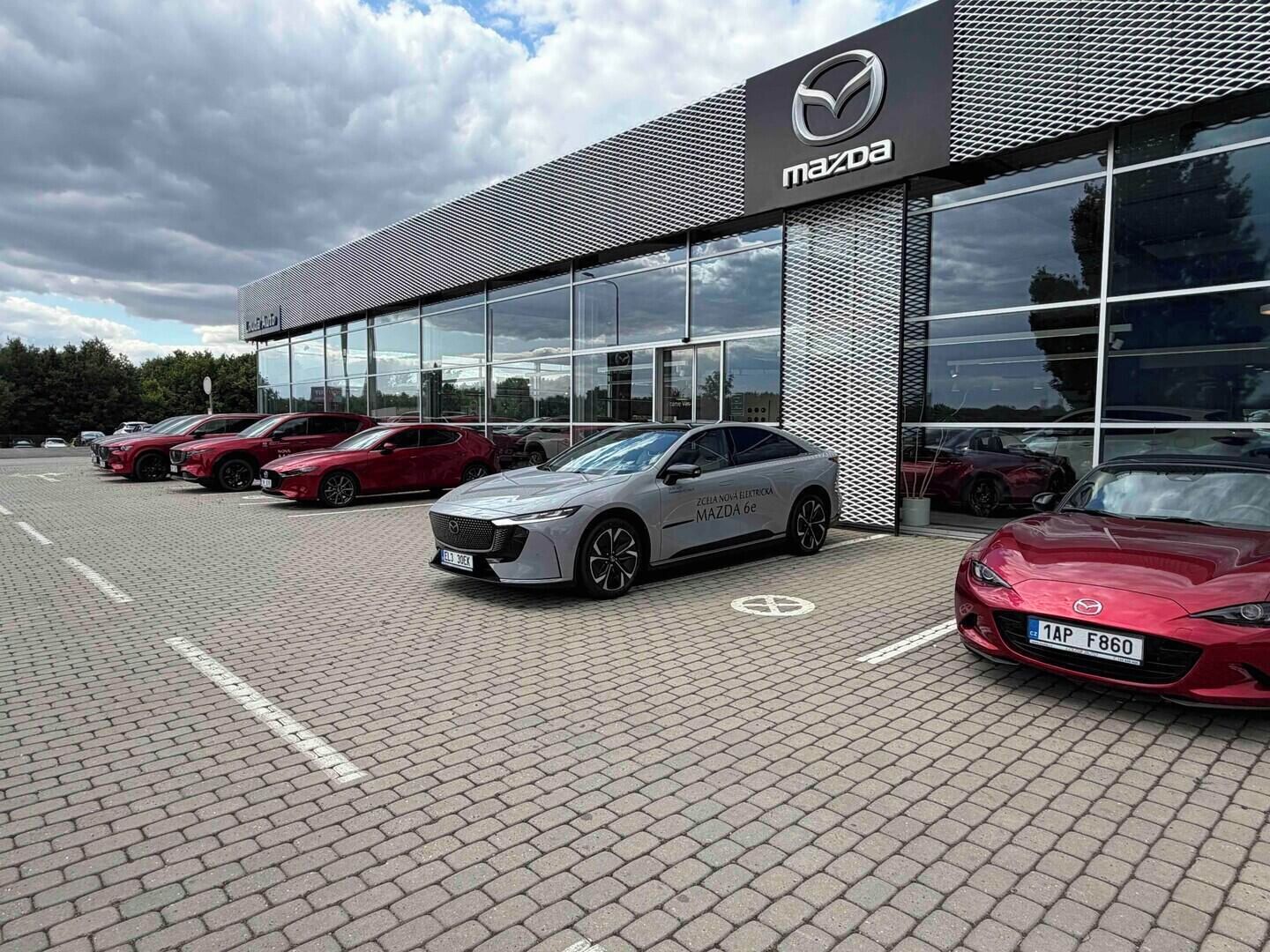 Mazda 6e, 5HB EV 258ps 1AT RWD Takumi