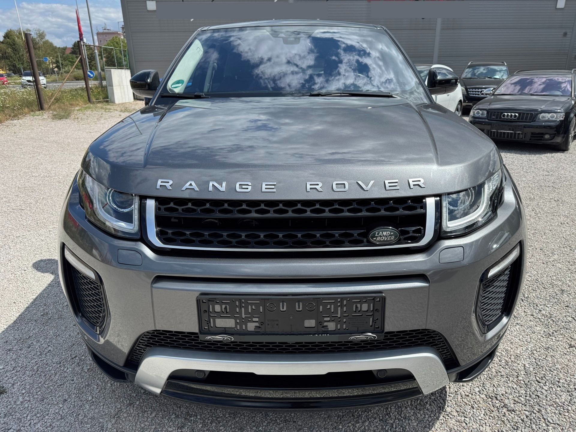 Land Rover Range Rover Evoque, Td4 SE DYNAMIC AWD AUT DPH - fotka 2
