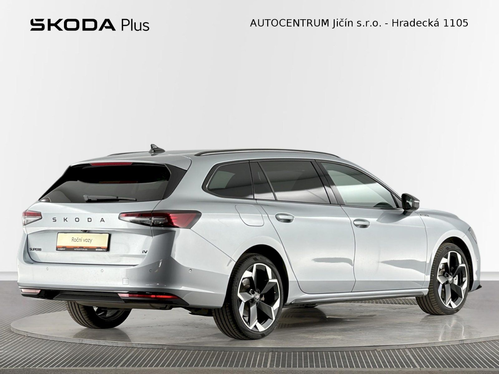 Škoda Superb, Combi iV DSG 1.5TSI 150kW Spor - fotka 2