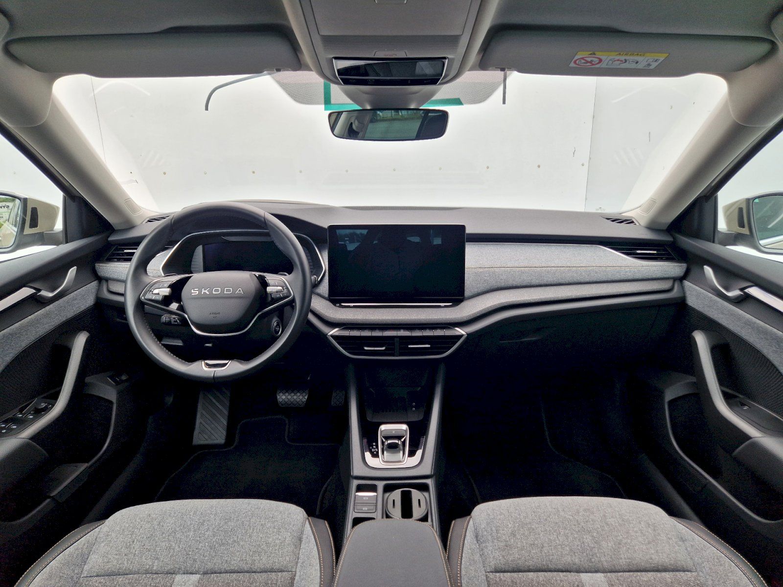 Škoda Octavia, 1.5TSI 110kW DSG Top Selection - fotka 5