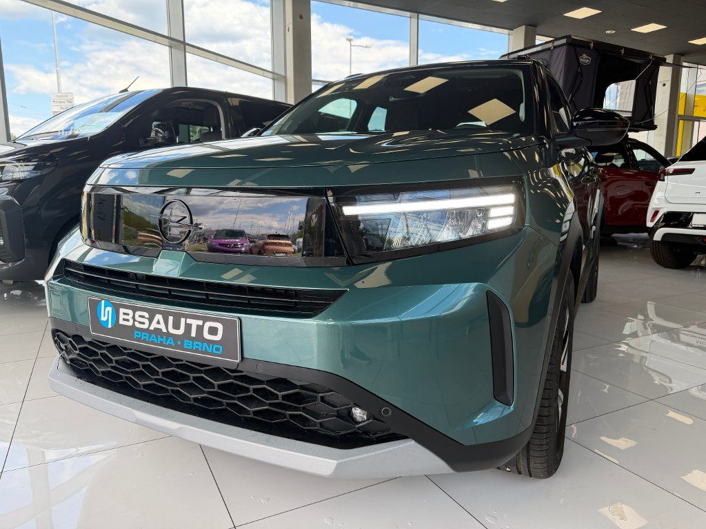 Opel Frontera, GS Hybrid 1.2T 145k AT6 - fotka 3