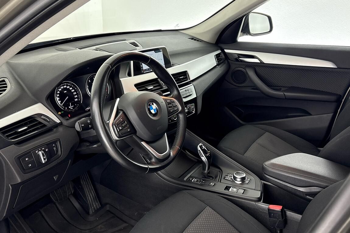 BMW X1, xDrive18d - fotka 6