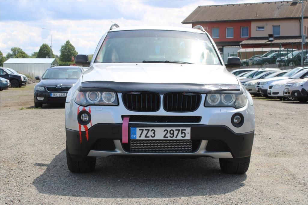 BMW X3, 2,0 D  4 x 4, AUTOMAT - fotka 2