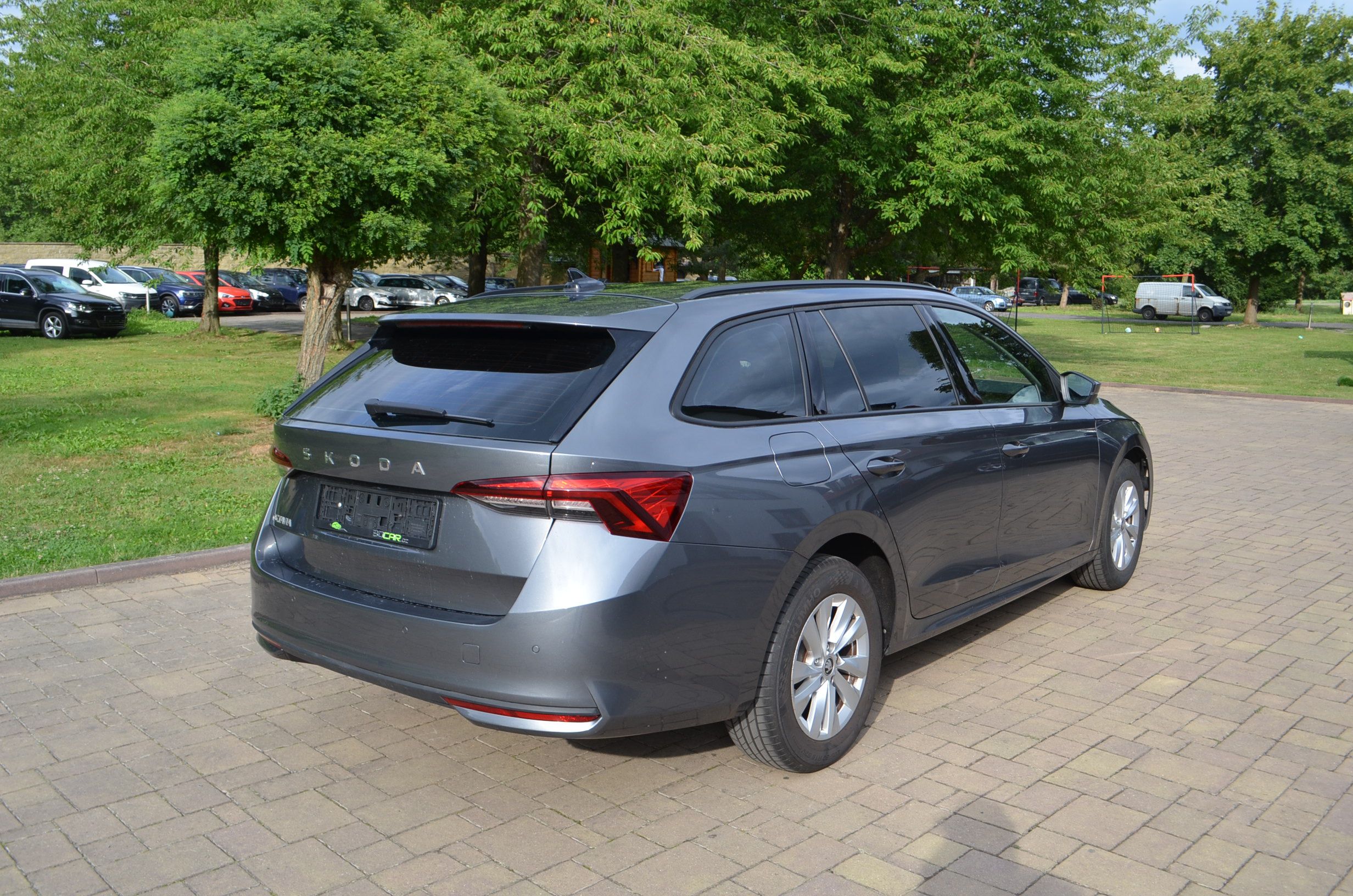Škoda Octavia, COMBI 1.5TSI*DSG*150PS*15.000K - fotka 3