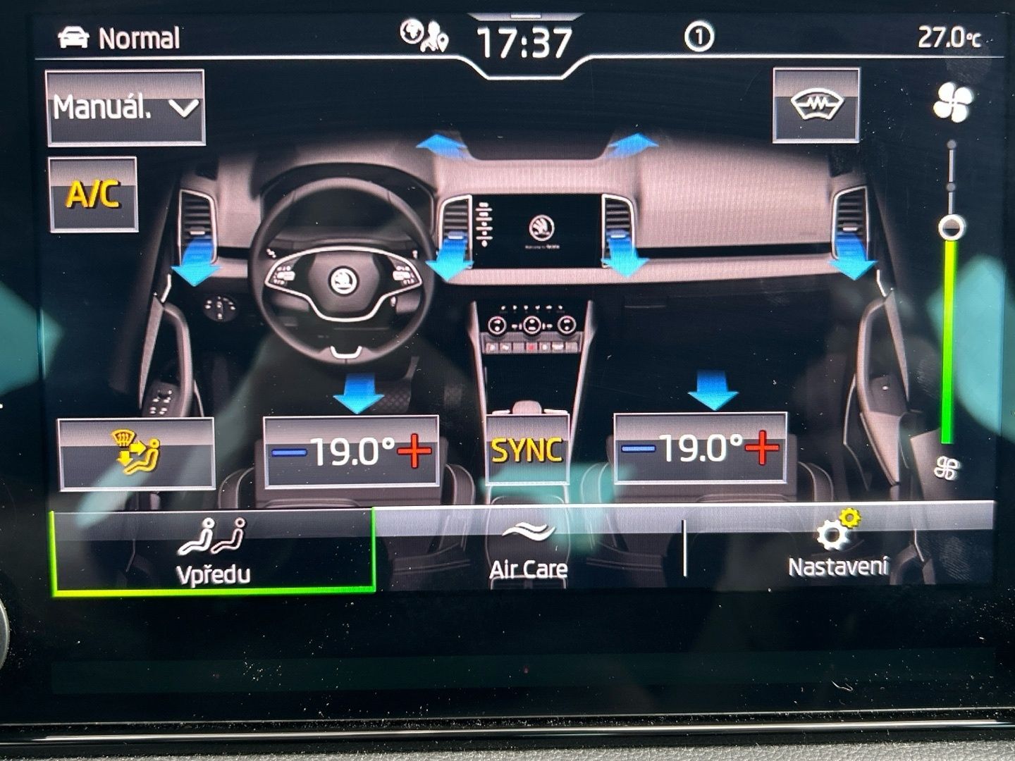 Škoda Karoq, 1.5 TSI 7DSG Sportline - fotka 6