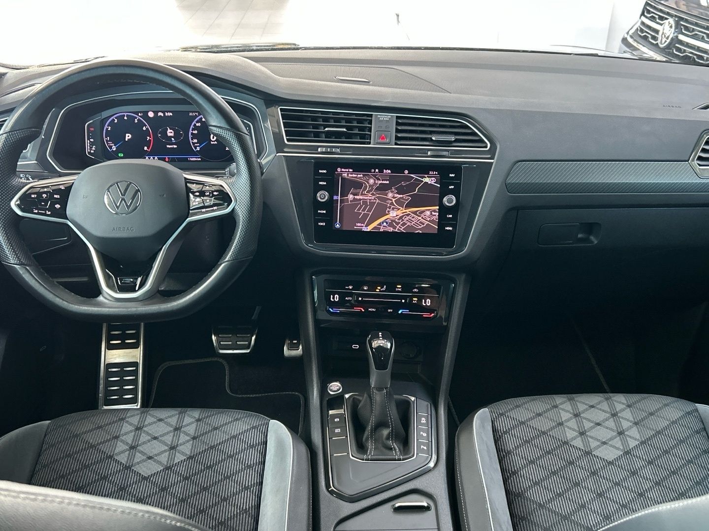 Volkswagen Tiguan, 1.5 TSI 7DSG R-Line - fotka 5