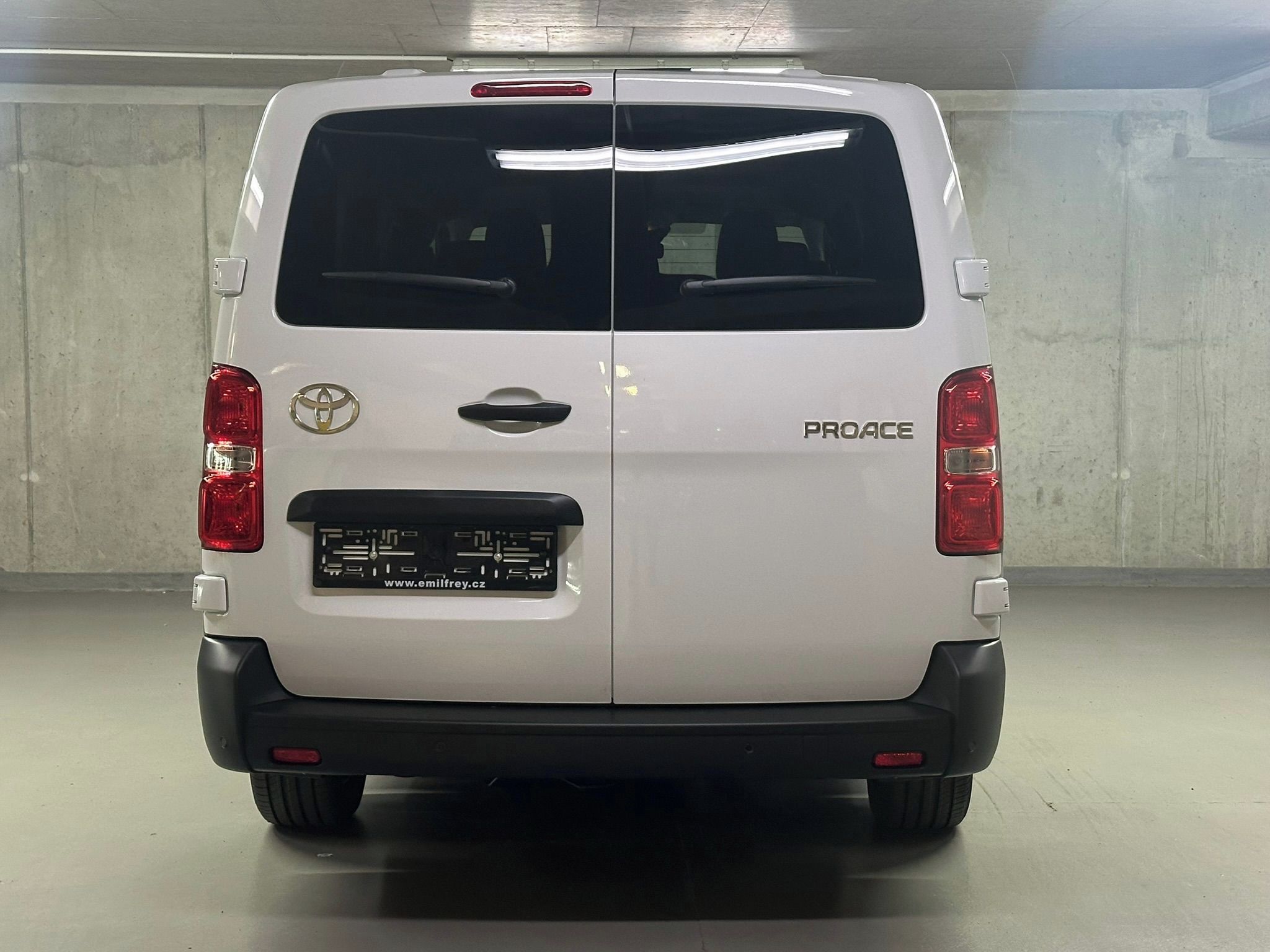 Toyota Proace Verso, 2.2 D, 150 K, L2 Combi - fotka 6