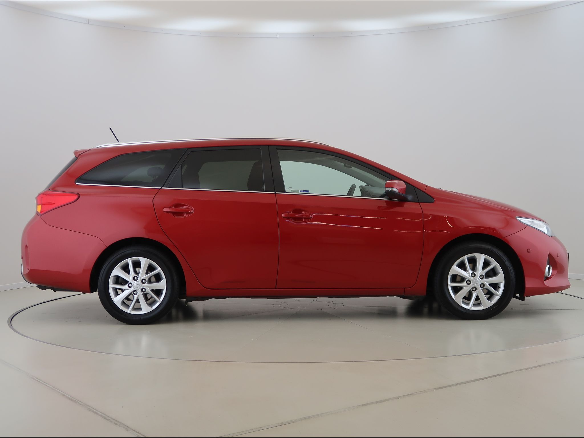 Toyota Auris, 1.6,97KW,Valvematic,CZ,1Maj - fotka 4