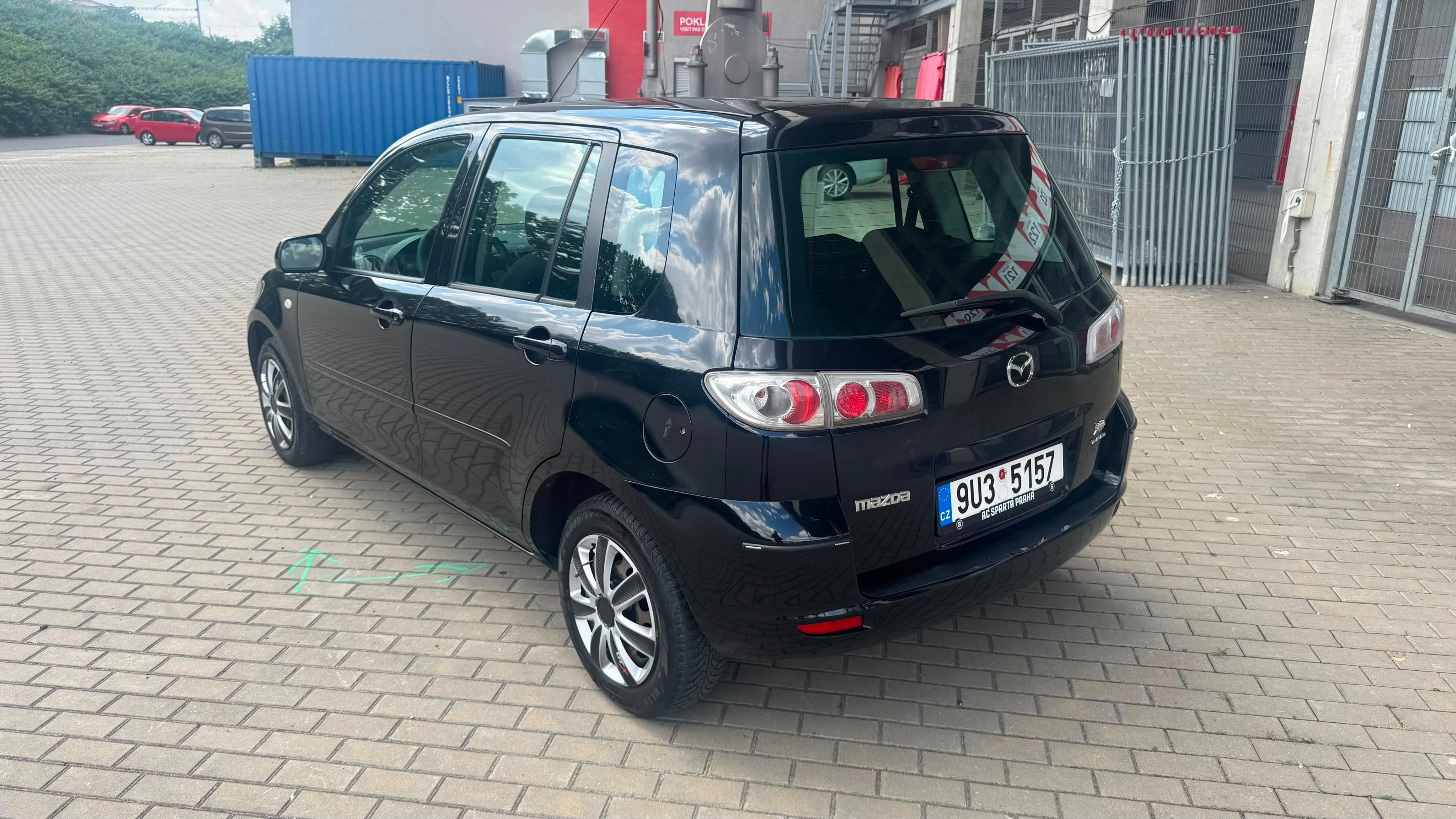 Mazda 2, 1.4i, 59kw Nová STK Automat - fotka 3