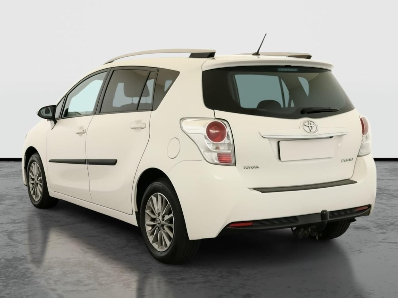Toyota Verso, 1.8 Valvematic, Serv.kniha - fotka 4