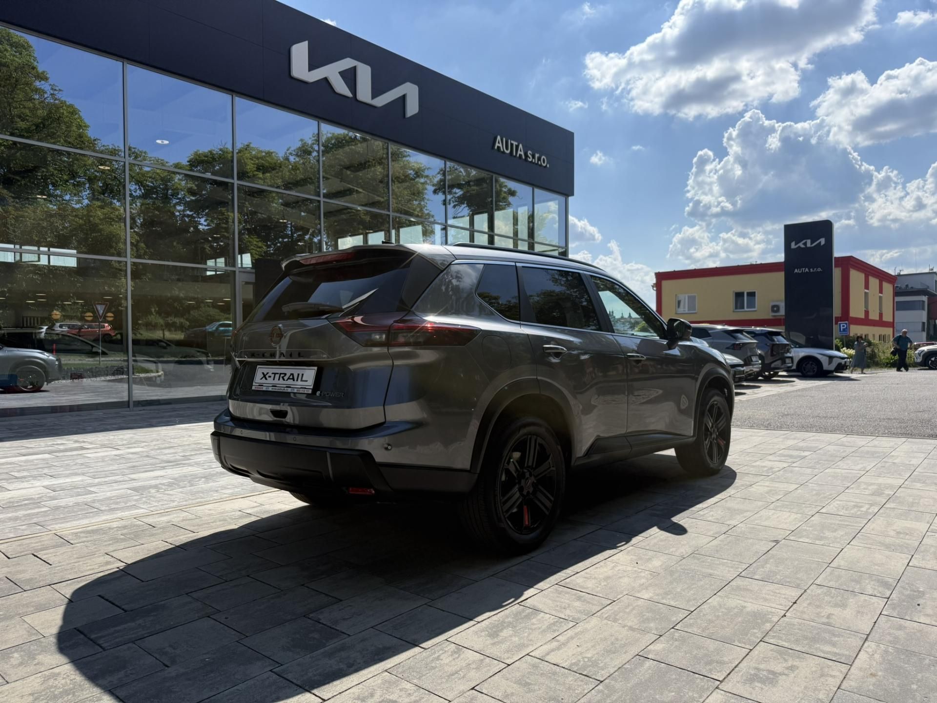 Nissan X-Trail, E-Power, e-4ORCE, N-Trek - fotka 4