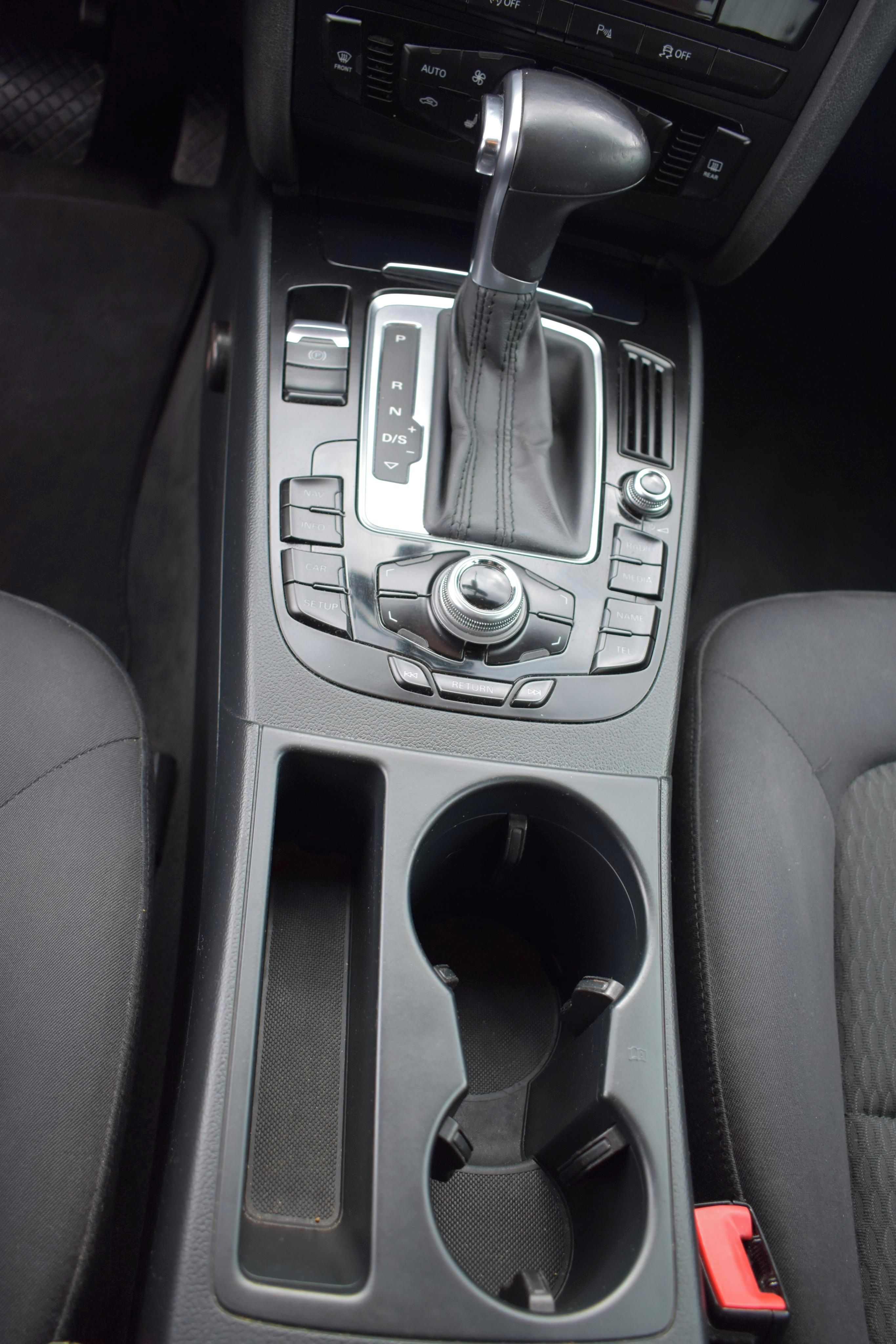Audi A5, AUDI A5 2.0TDi 130kW QUATTRO - fotka 6