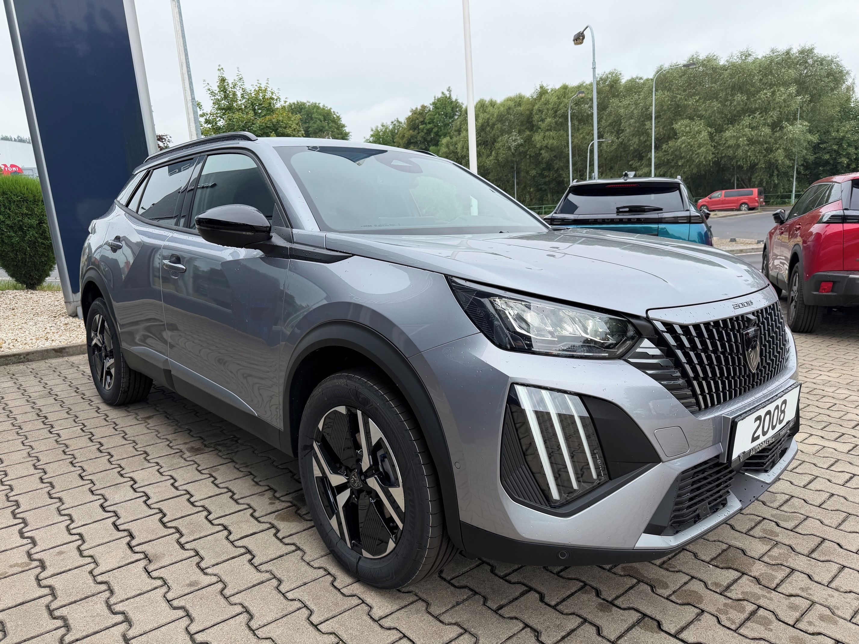 Peugeot 2008, ALLURE Turbo 100 MAN6 - fotka 3