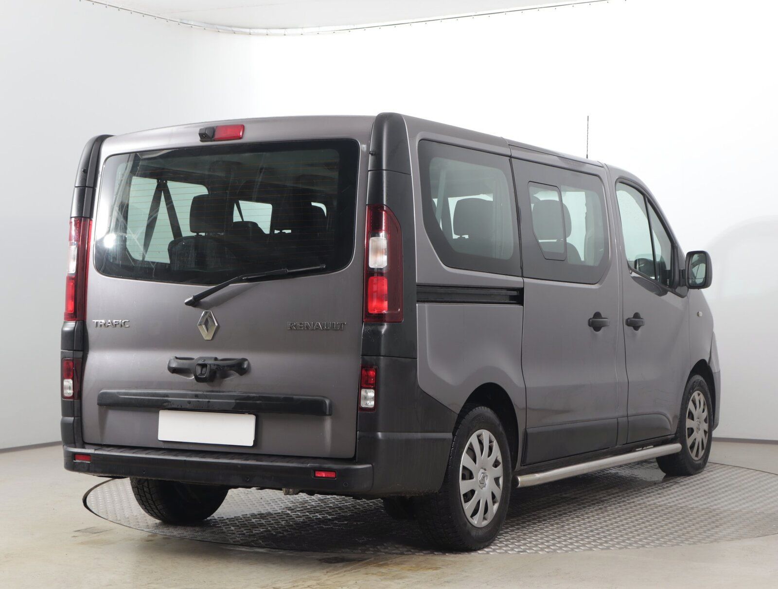 Renault Trafic, 2.0 dCi, Bus, 9Míst, Klima - fotka 5