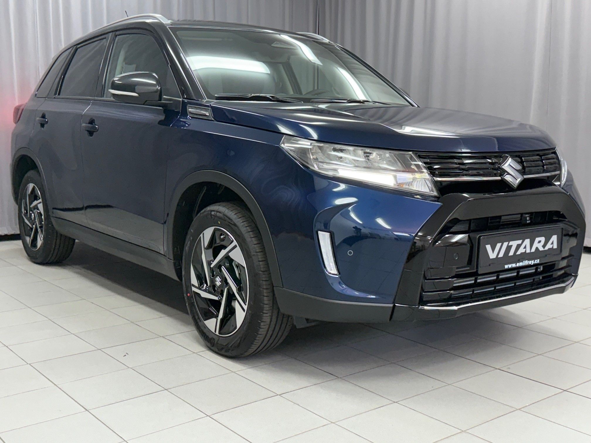 Suzuki Vitara, Elegance 4X4. K odběru ihned. - fotka 3