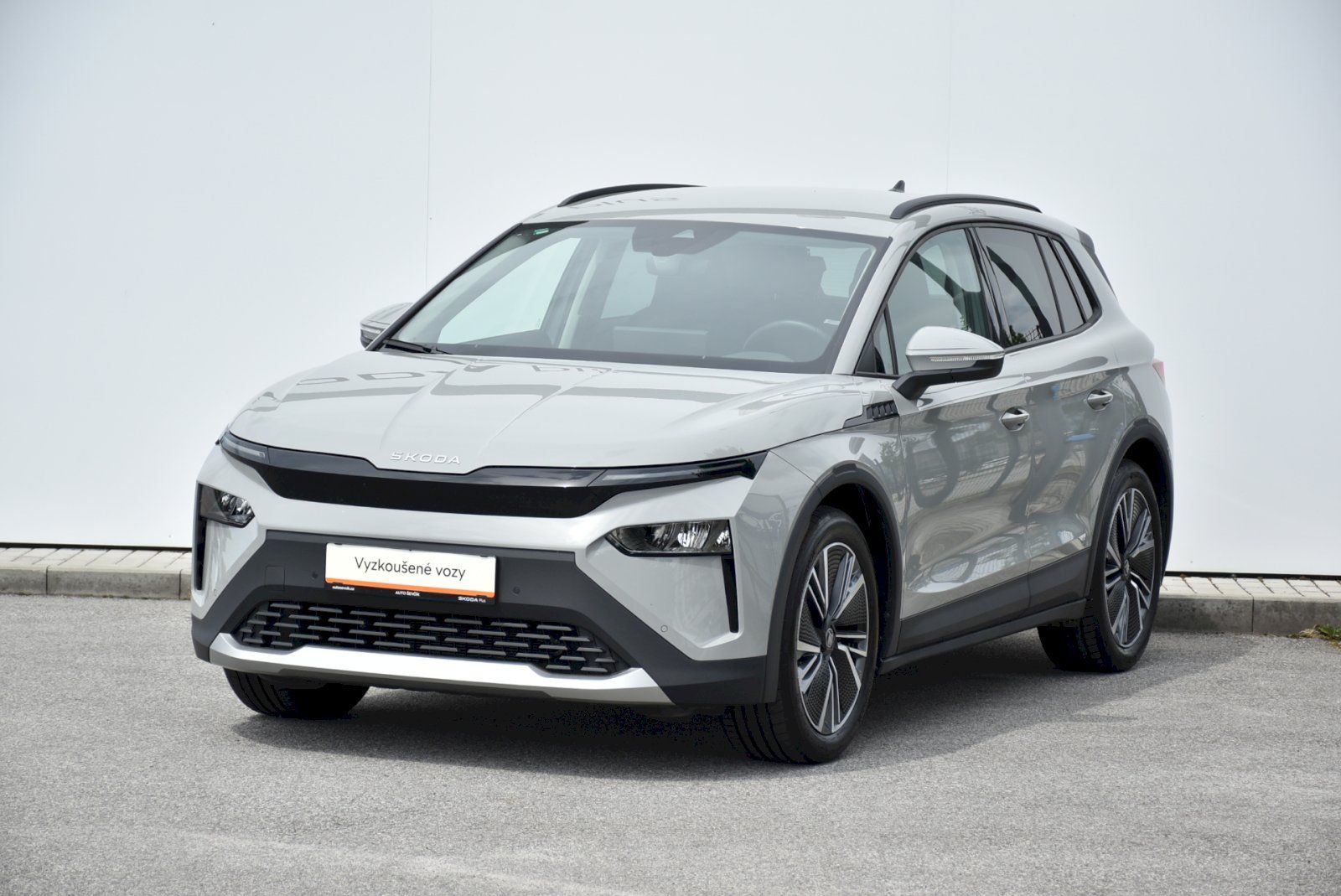 Škoda Elroq, 60 Design paket LOFT 150kW - fotka 6