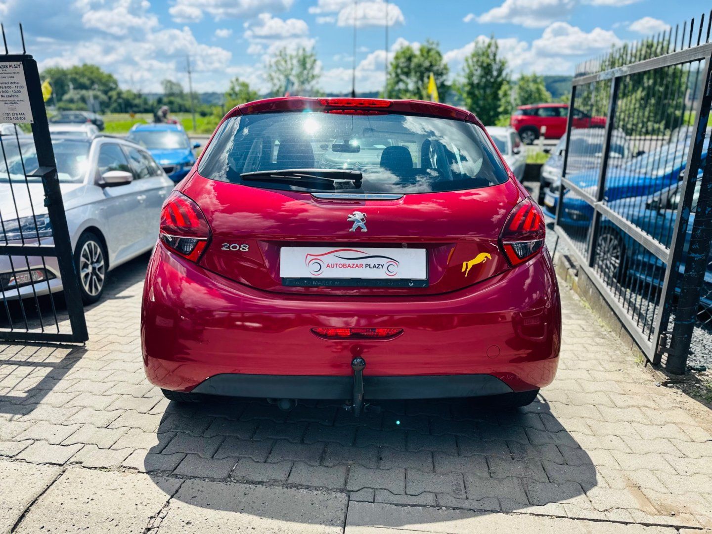Peugeot 208, 1.2i APP, PureTech 100%KM - fotka 5