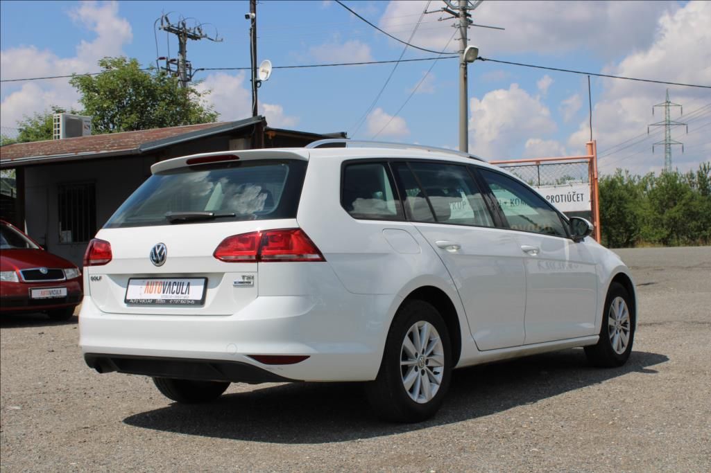 Volkswagen Golf, 1,2 TSi  DSG, 82.644 km, ČR - fotka 5