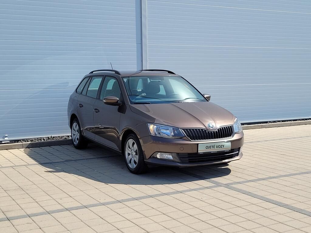 Škoda Fabia, Ambiente 1.0 TSI 70 kW - fotka 3