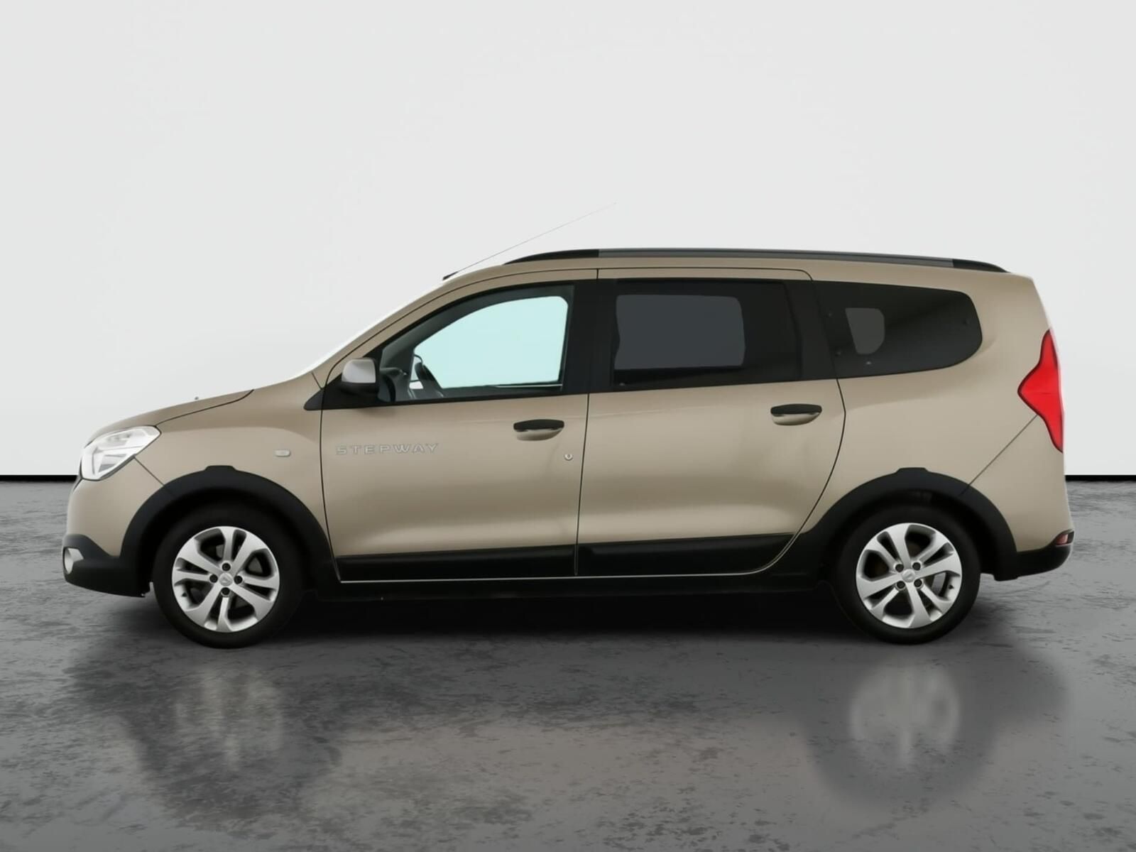 Dacia Lodgy, 1.3 TCe, Stepway, 7 míst - fotka 3