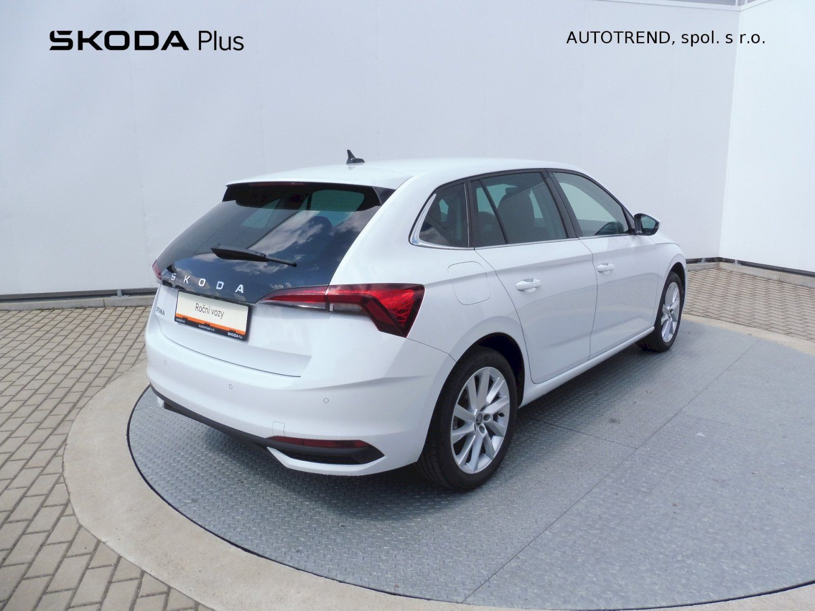 Škoda Scala, Top Selection 1,0 TSI 85kW - fotka 2