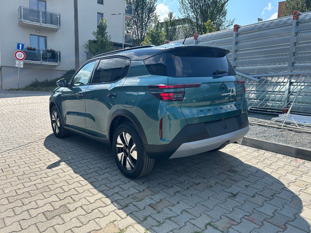Opel Frontera, GS 1,2 Turbo 107kW AT Mild-hyb - fotka 3