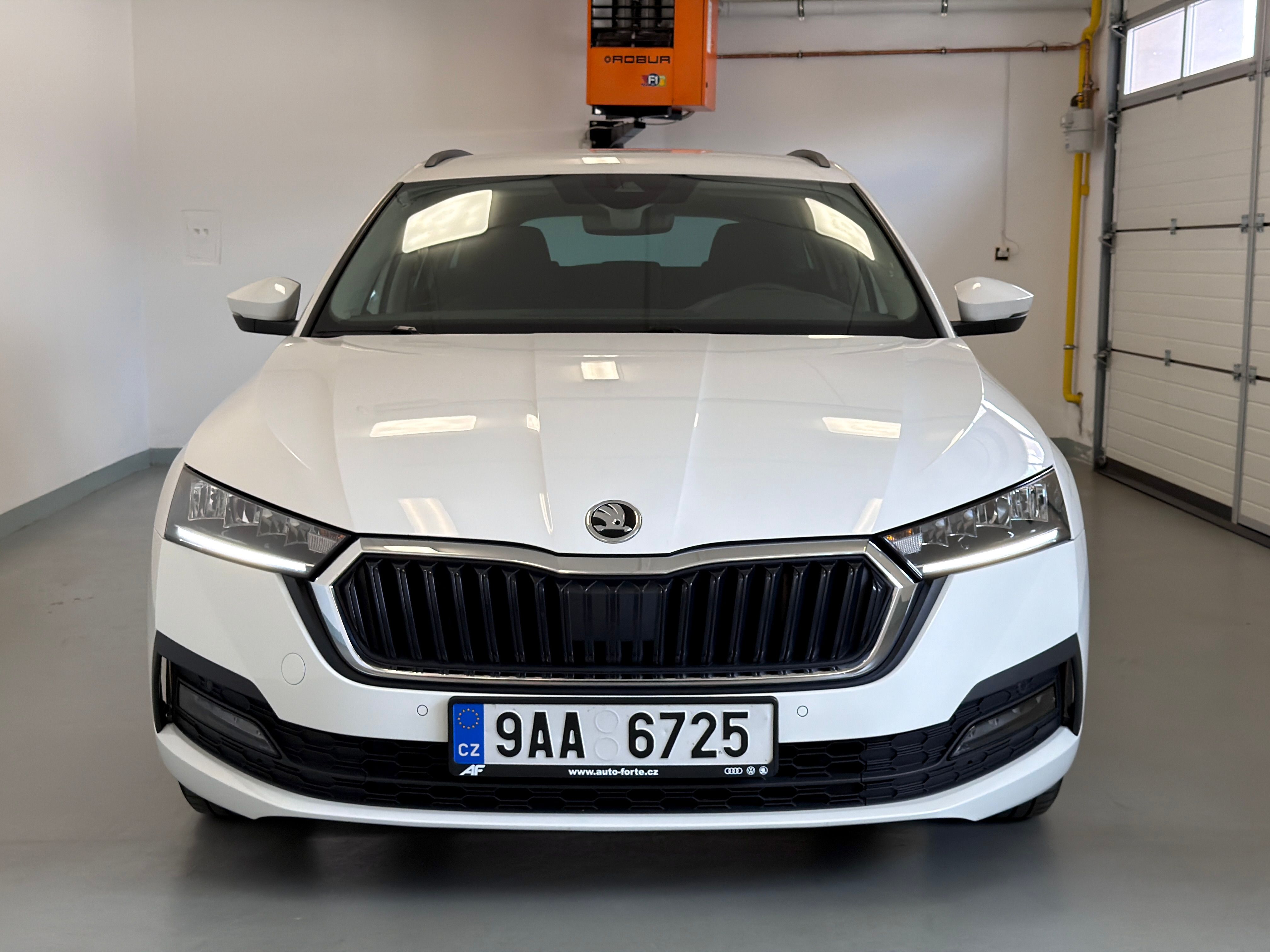 Škoda Octavia, IV combi 2,0 TDI 85kW - fotka 3