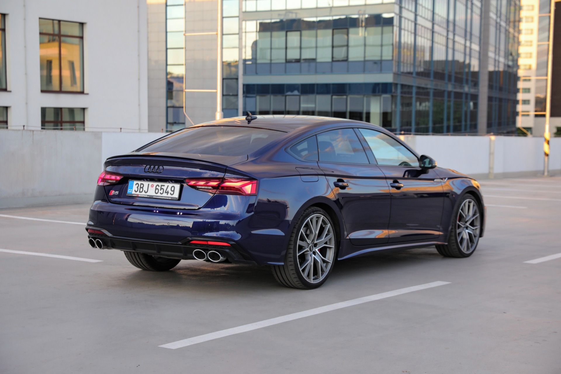 Audi S5, Sportback 3.0 TDI - fotka 4