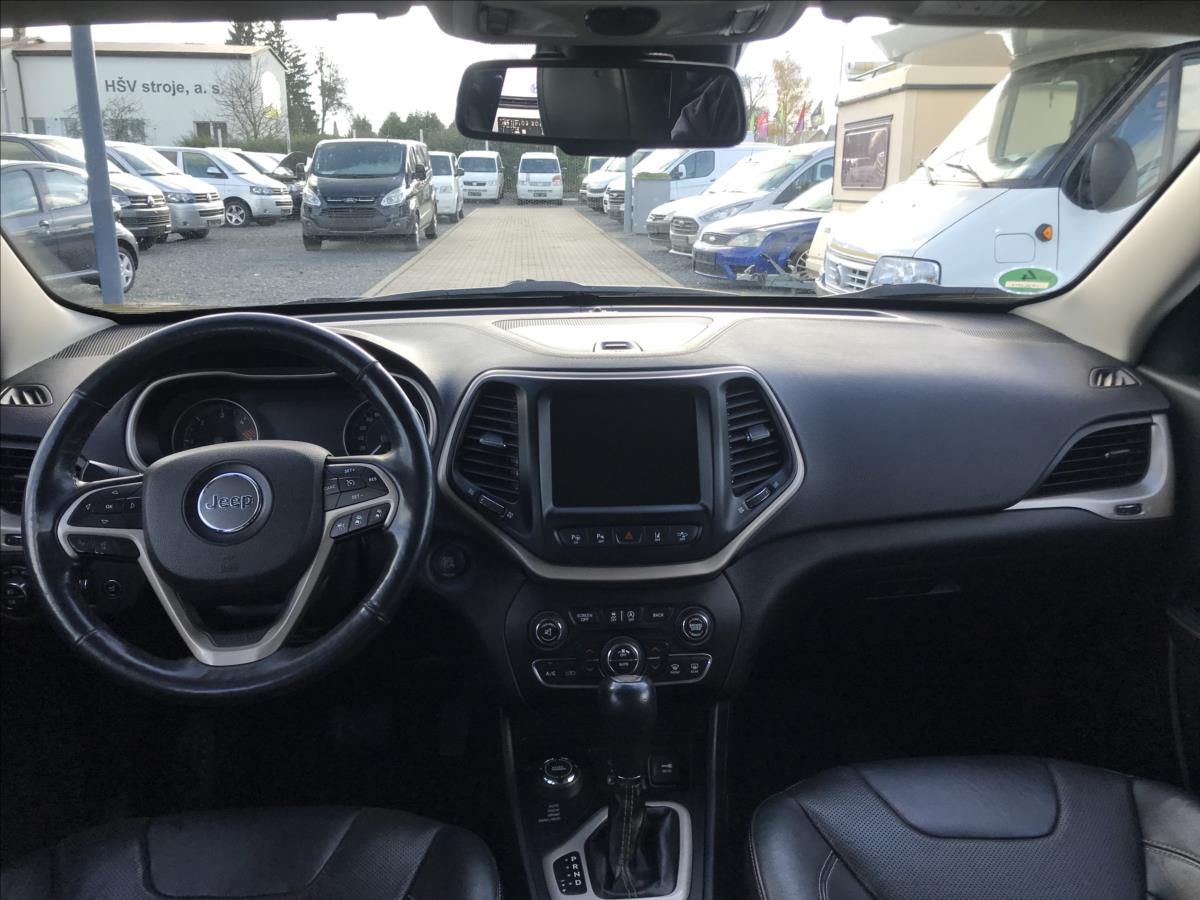 Jeep Cherokee, 2,0 - fotka 5