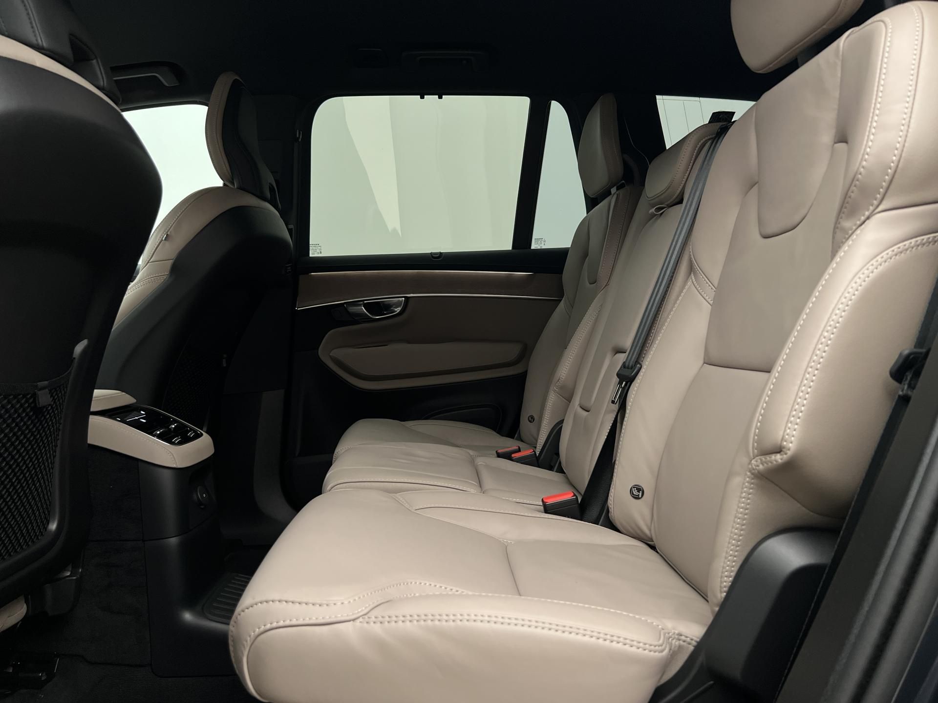 Volvo XC90, T8 AWD BRIGHT PLUS 7 MÍST - fotka 6