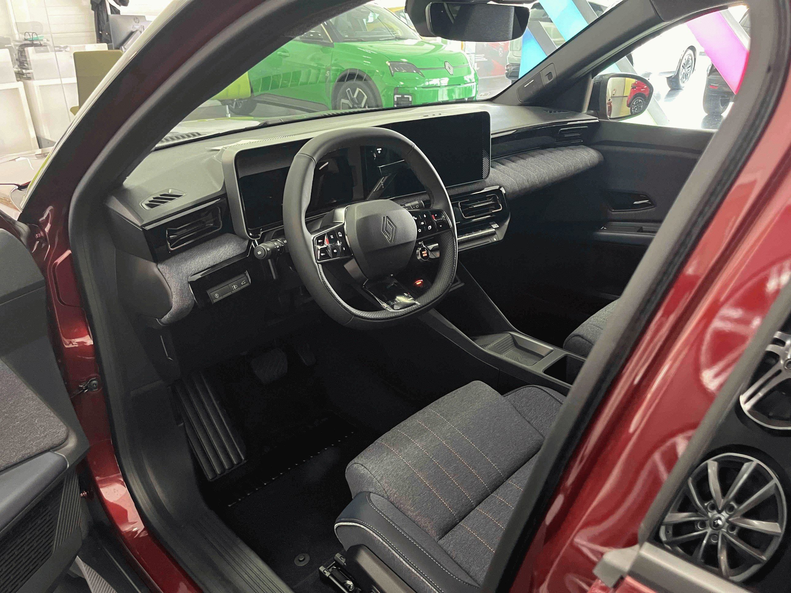 Renault R4, techno 150 k comfort range - fotka 6