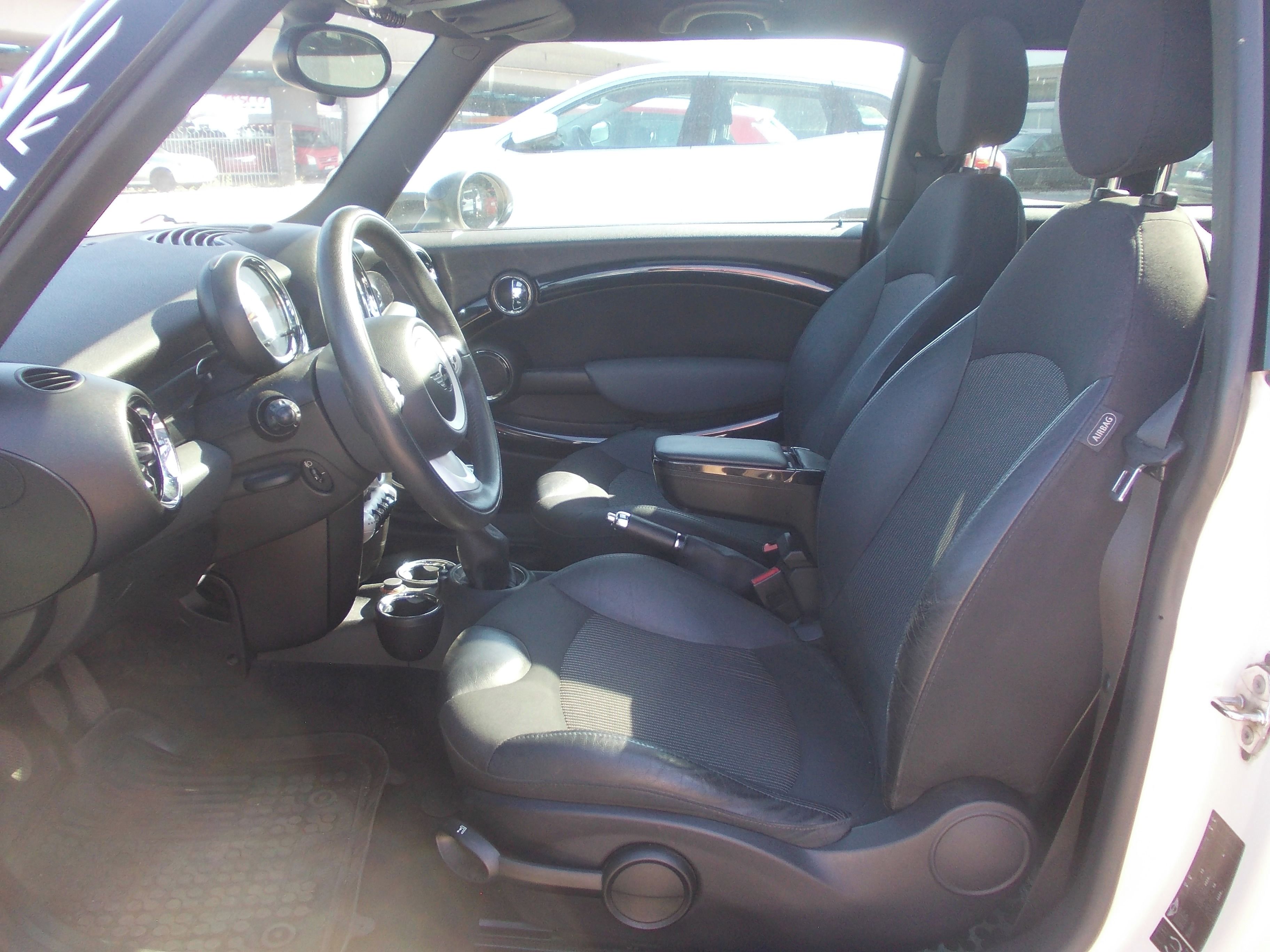 Mini Clubman, 1.6 88KW KLIMA, PANORAMA - fotka 6