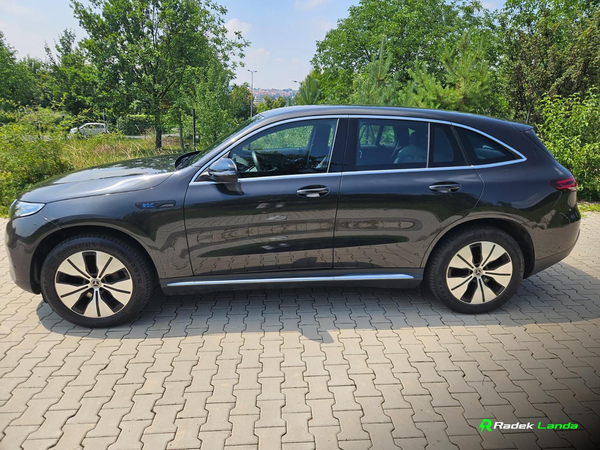 Mercedes-Benz EQC, 4MATIC 80 kWh - fotka 2