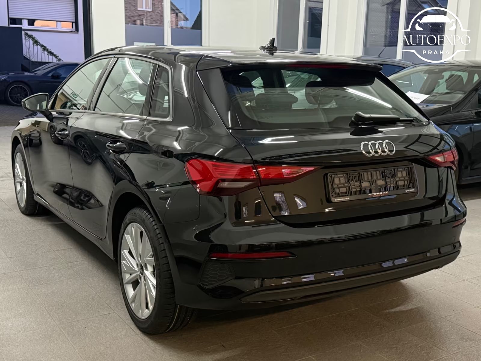 Audi A3, Sportback 35TDI S-Tronic - fotka 4