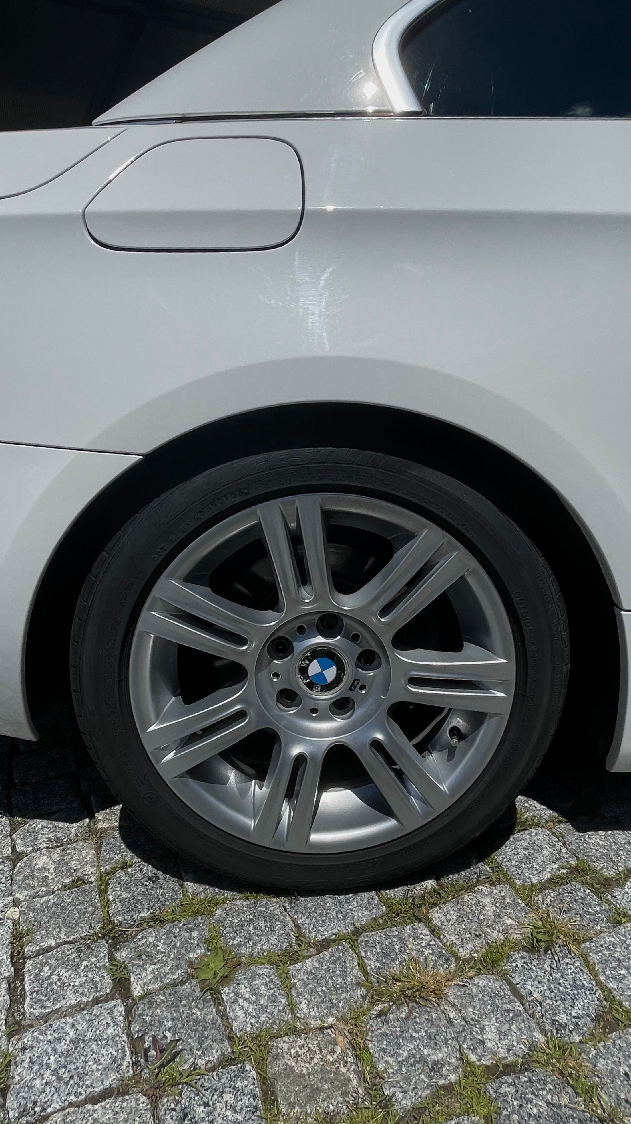 BMW Řada 3, BMW 325i Cabrio (E93)/ M paket - fotka 6