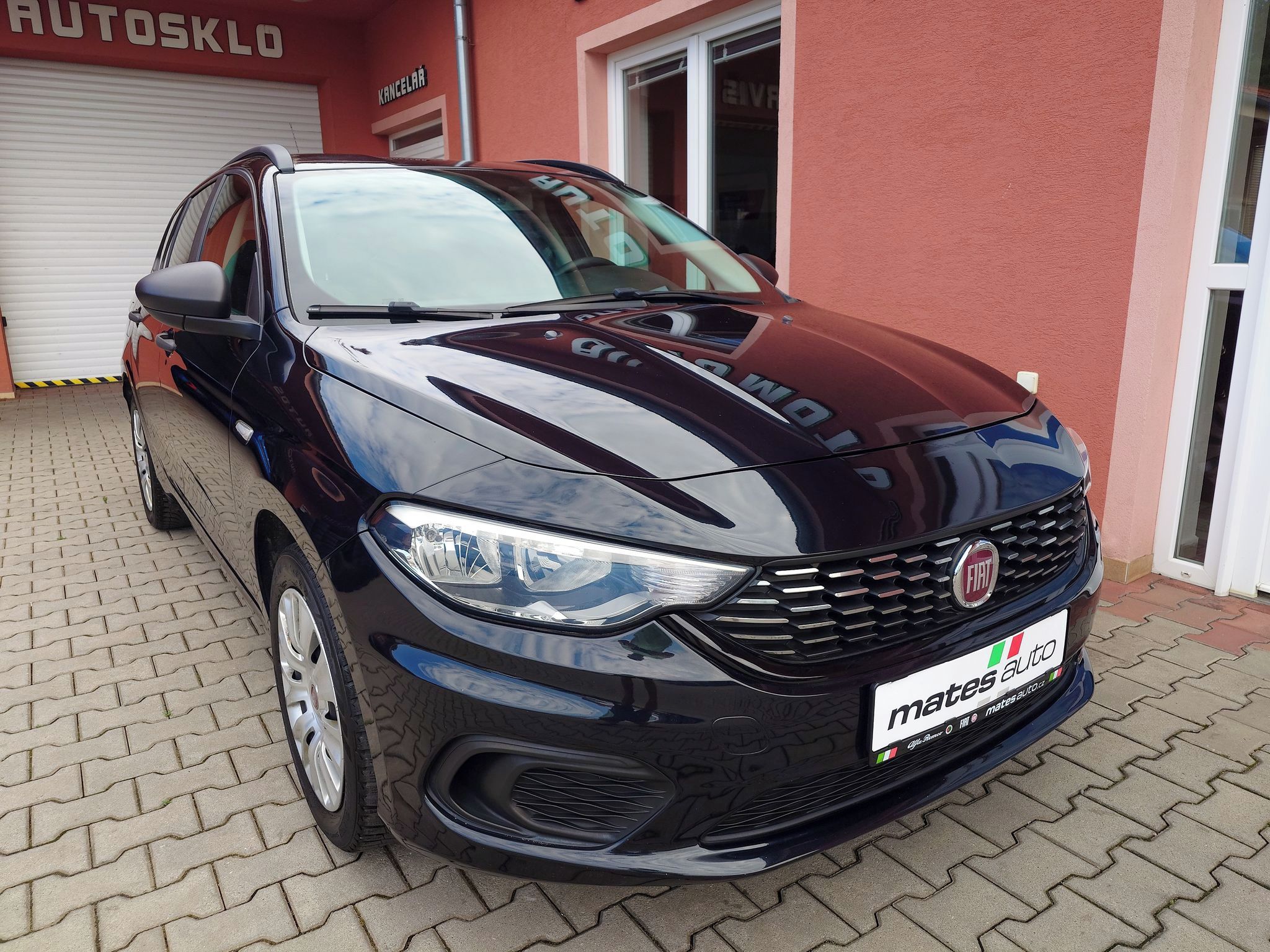 Fiat Tipo, 1.4 Fire 70 kW - POP - fotka 5