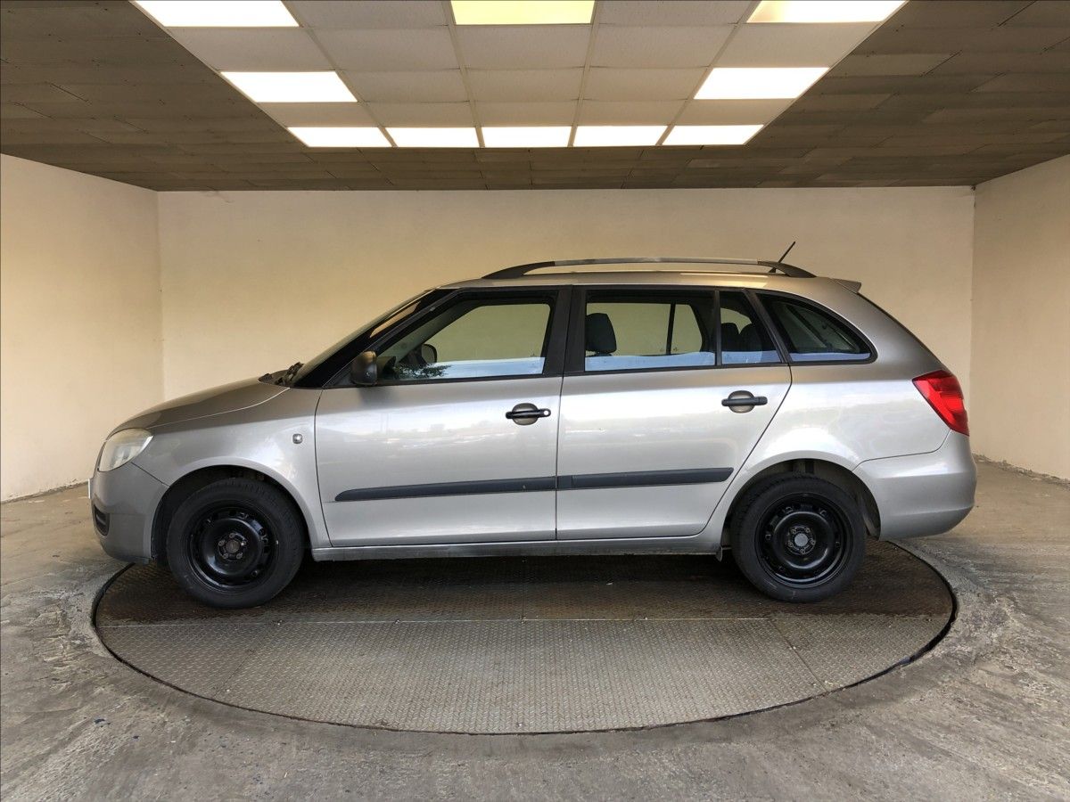 Škoda Fabia, 1,4 16V - fotka 4