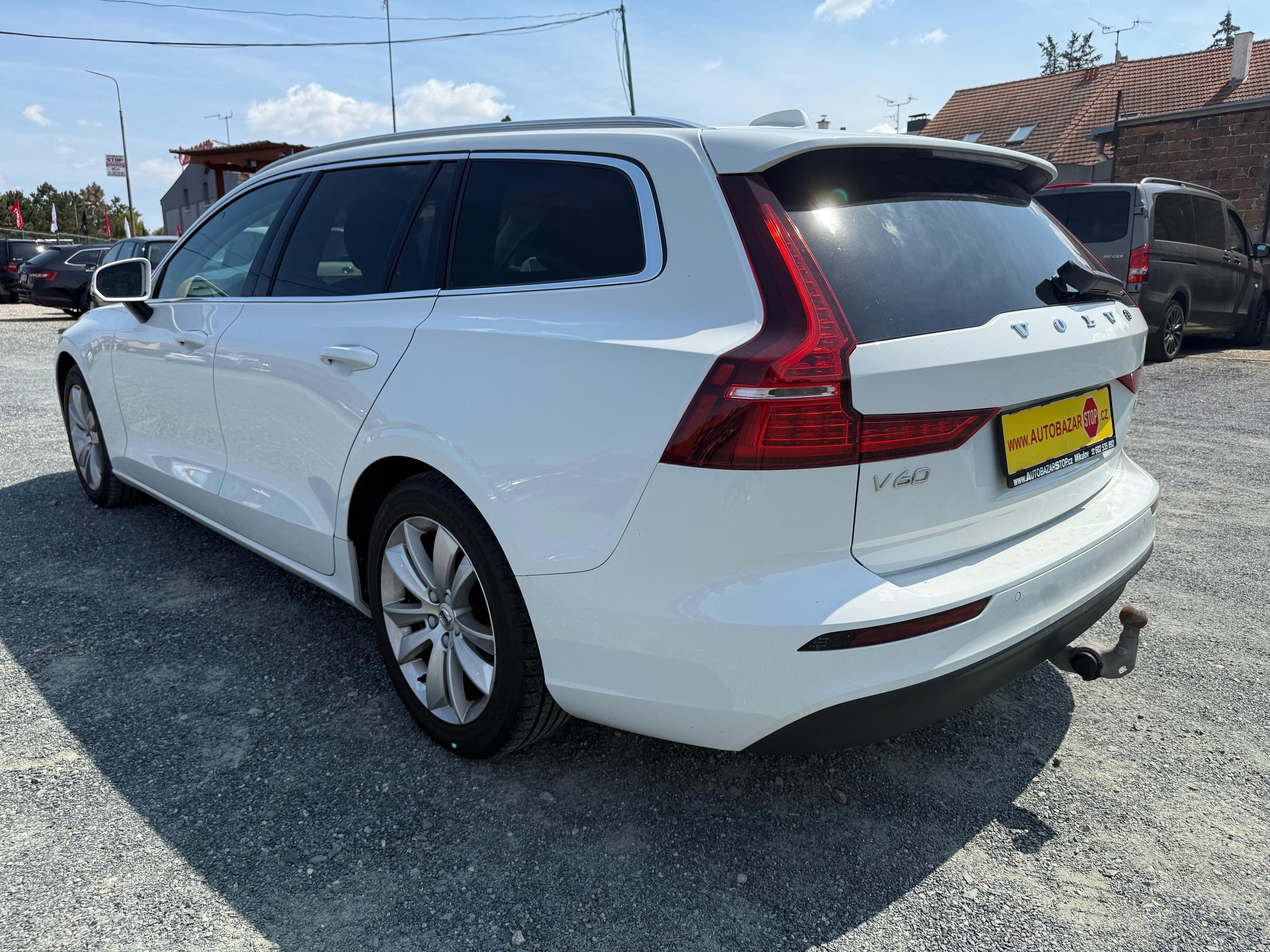Volvo V60, 2.0 D3 110KW CZ - fotka 4
