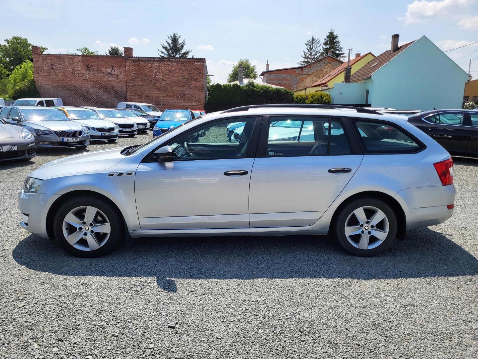 Škoda Octavia, III combi 1.4 G-TEC CNG 81kW - fotka 2