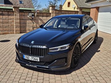 Bi-Turbo 4.4 koupeno v ČR