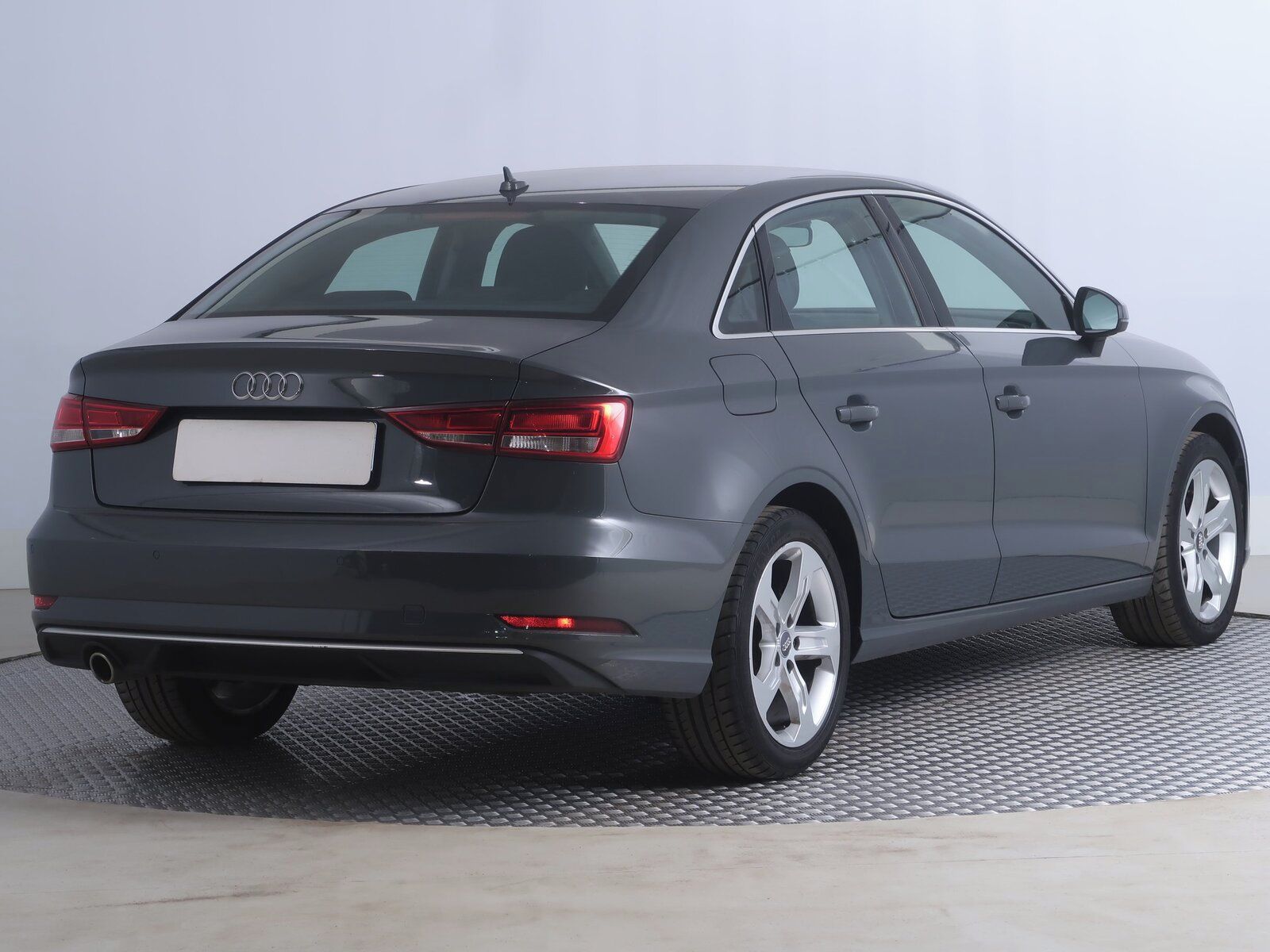 Audi A3, 1.6 TDI, Ambition, Navi - fotka 5
