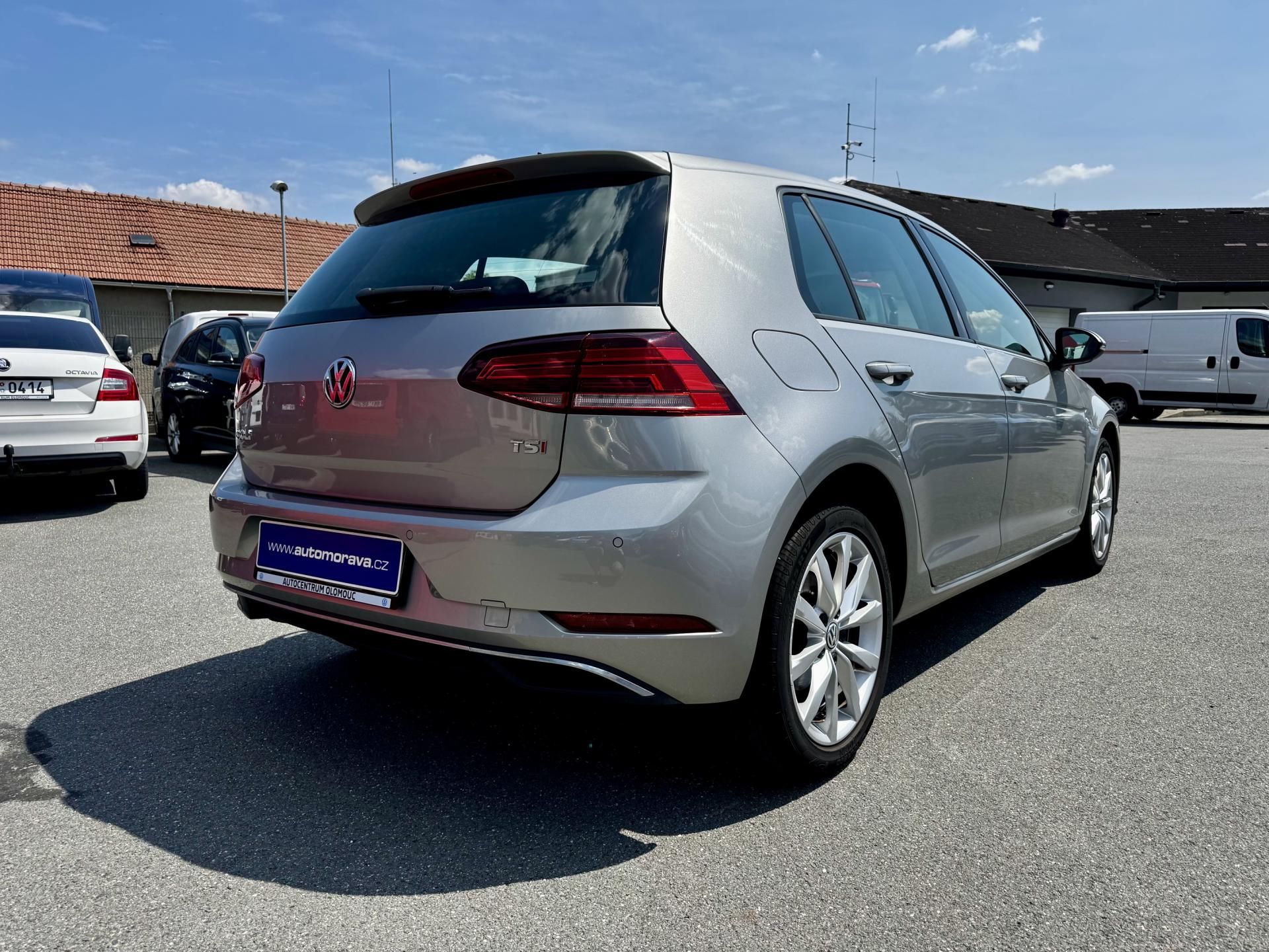 Volkswagen Golf, Comfortline 1.4 TSI 92 KW - CZ - fotka 5