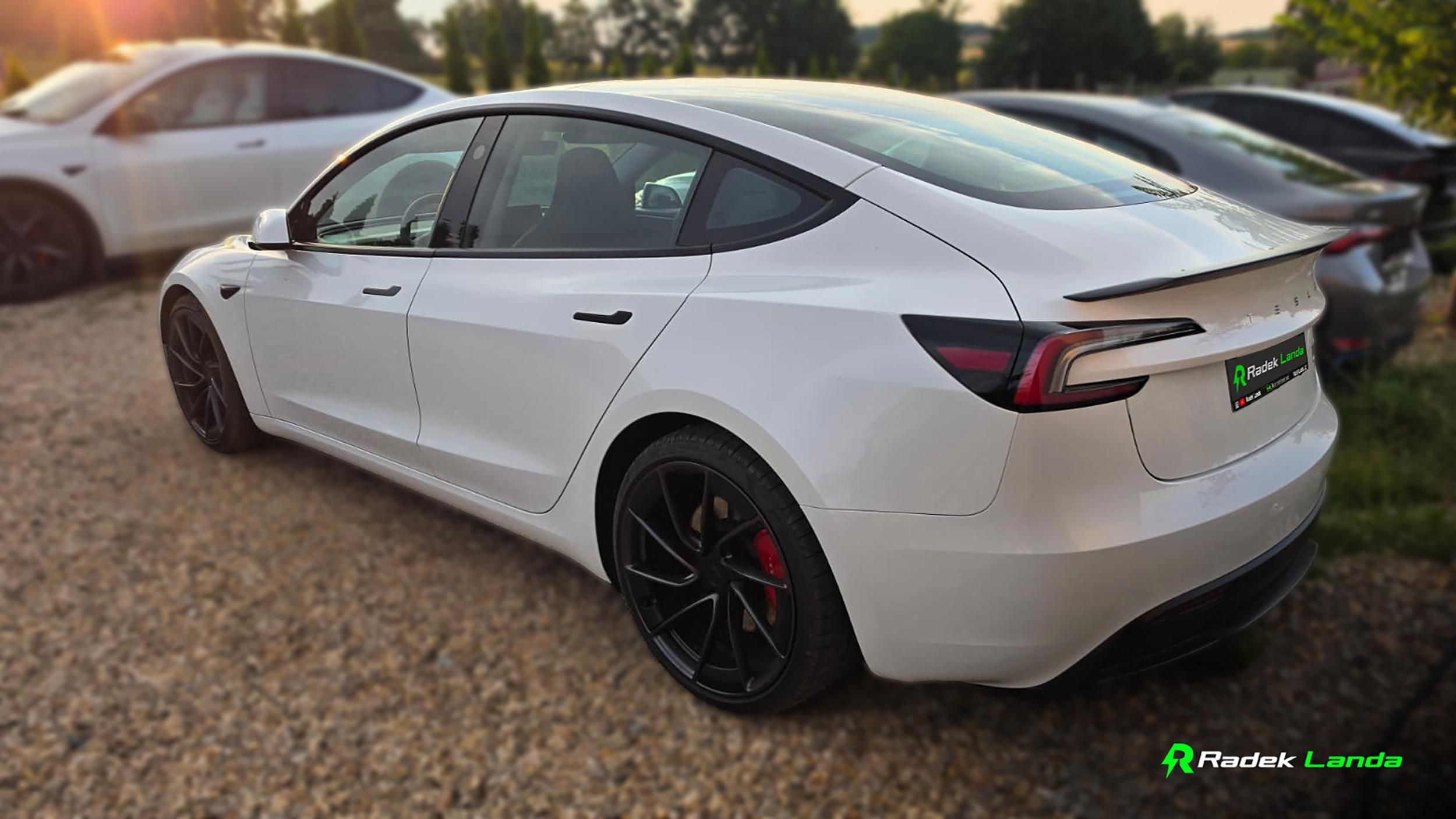 Tesla Model 3, Performance Highland - fotka 2