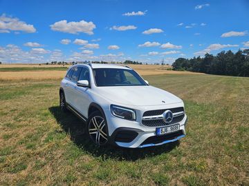 Mercedes-Benz GLB 250 AMG