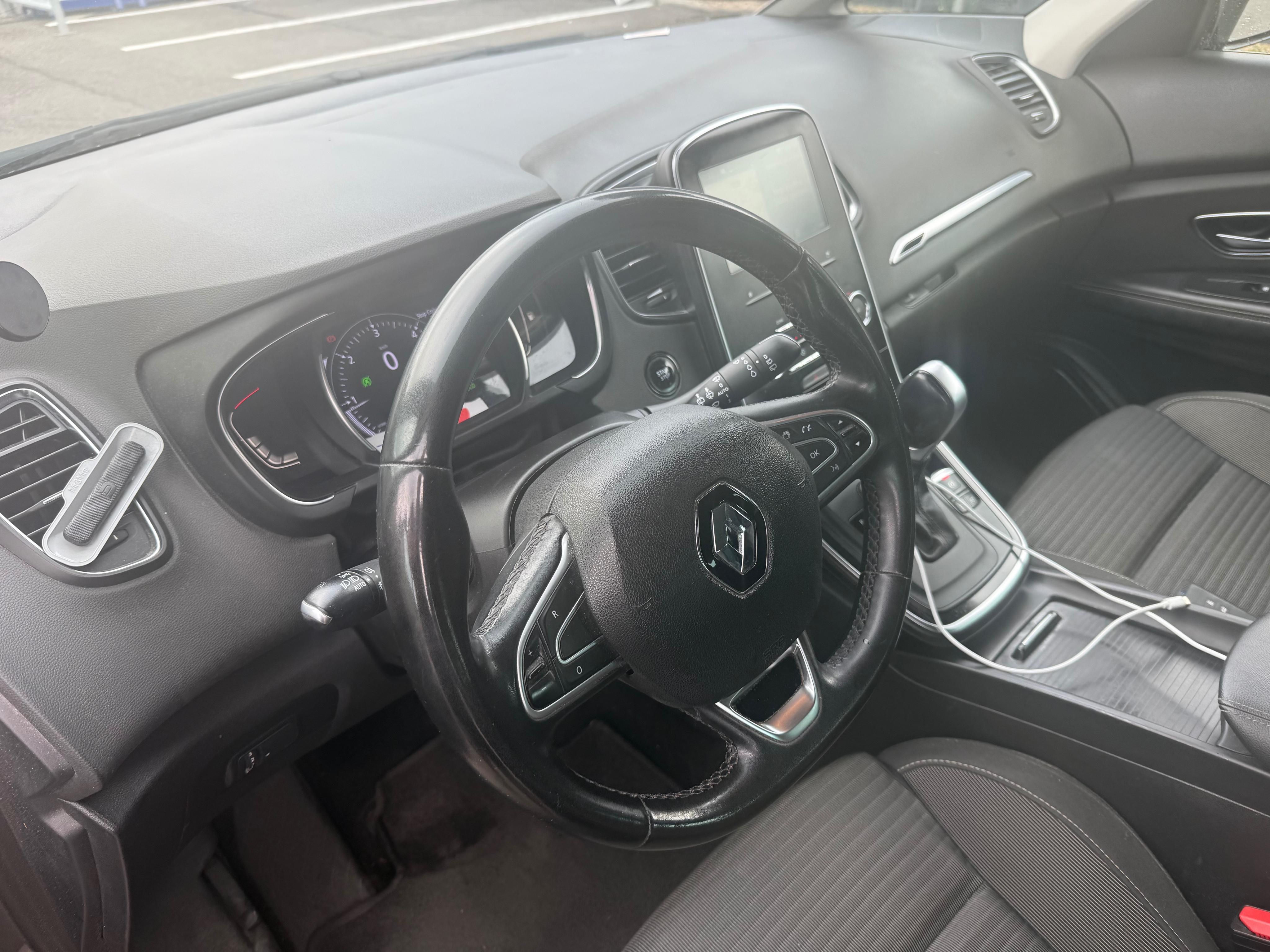 Renault Scénic, 1.7dCi, AUTOMAT, TAŽNÉ - fotka 6