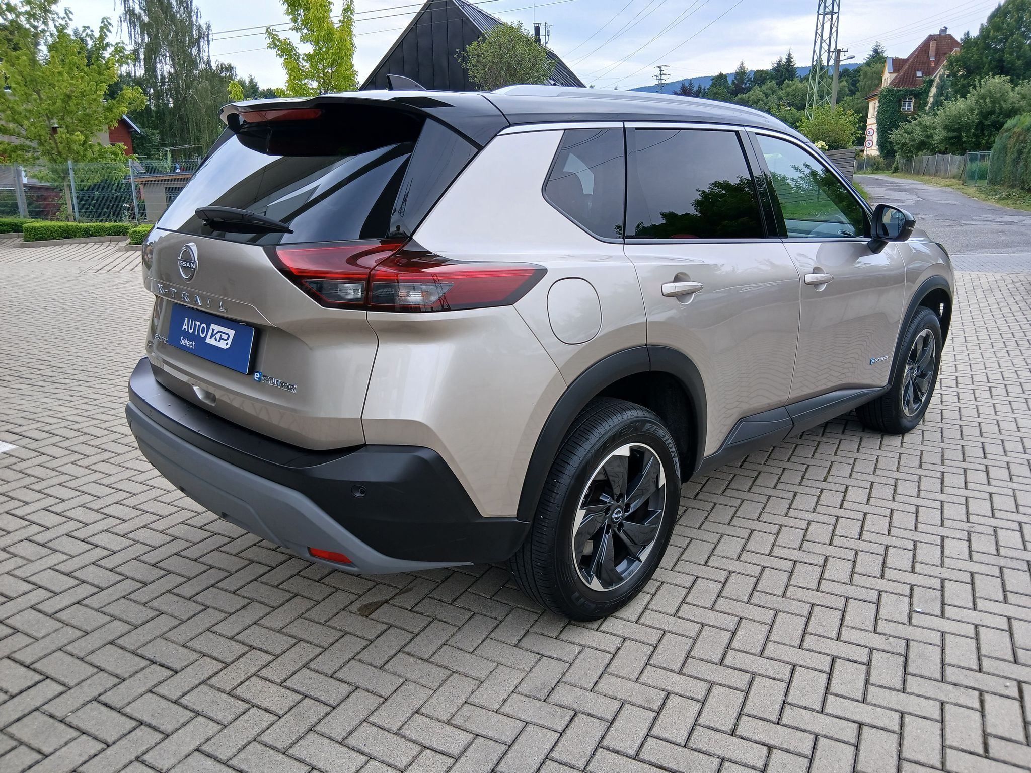 Nissan X-Trail, e-Power 213k 4x4 N-Connecta CP - fotka 6