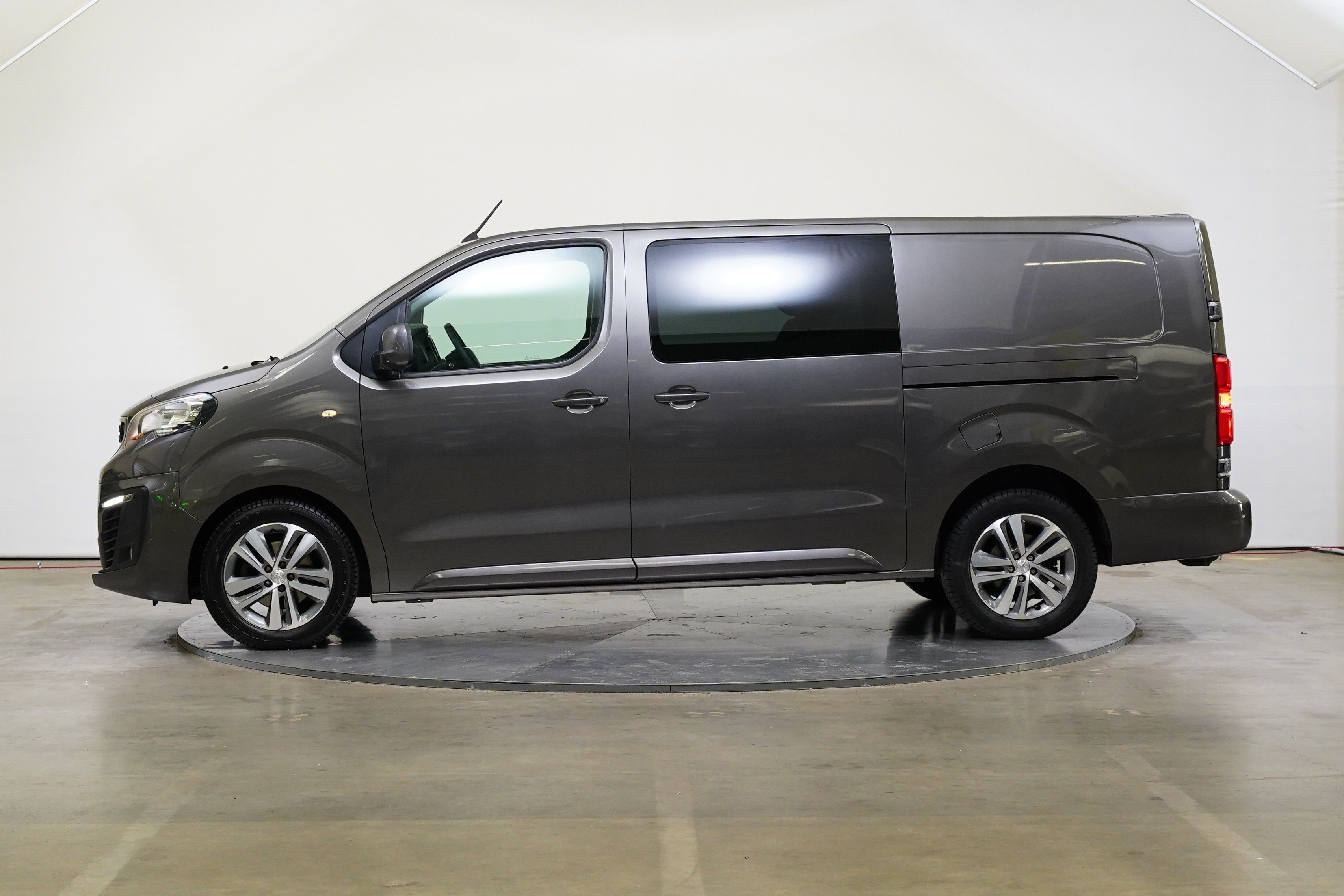 Peugeot Expert, 2.0 HDi 110 kW Premium TwinCab - fotka 3