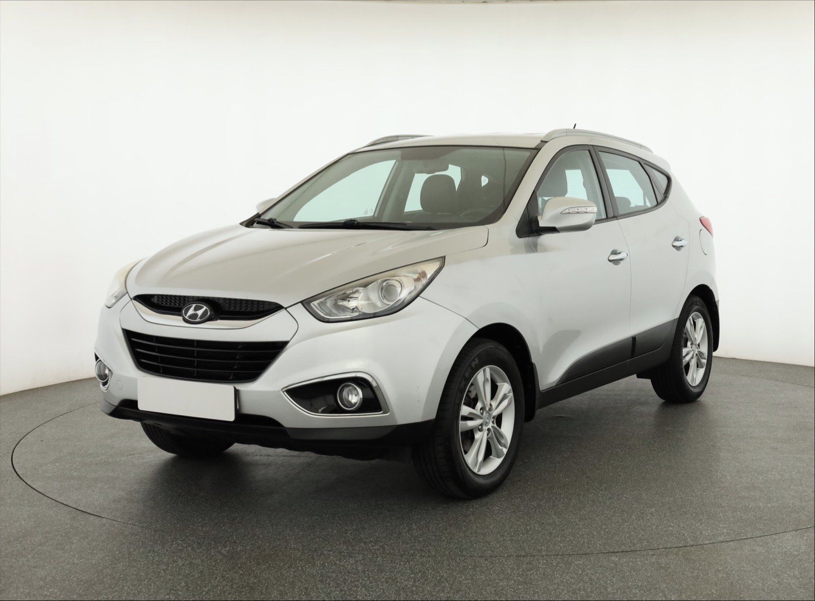 Hyundai ix35, 1.6 GDI, Serv.kniha - fotka 2