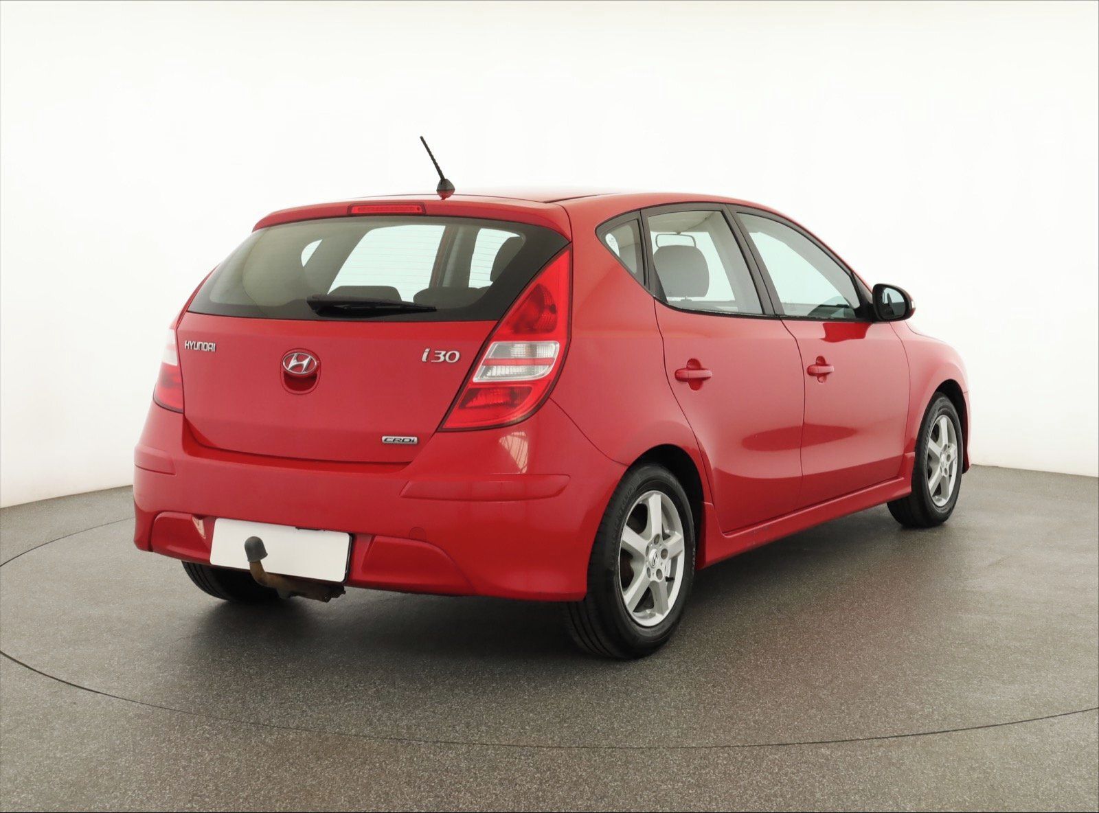 Hyundai i30, 1.6 CRDi, Tažné, Klima - fotka 5